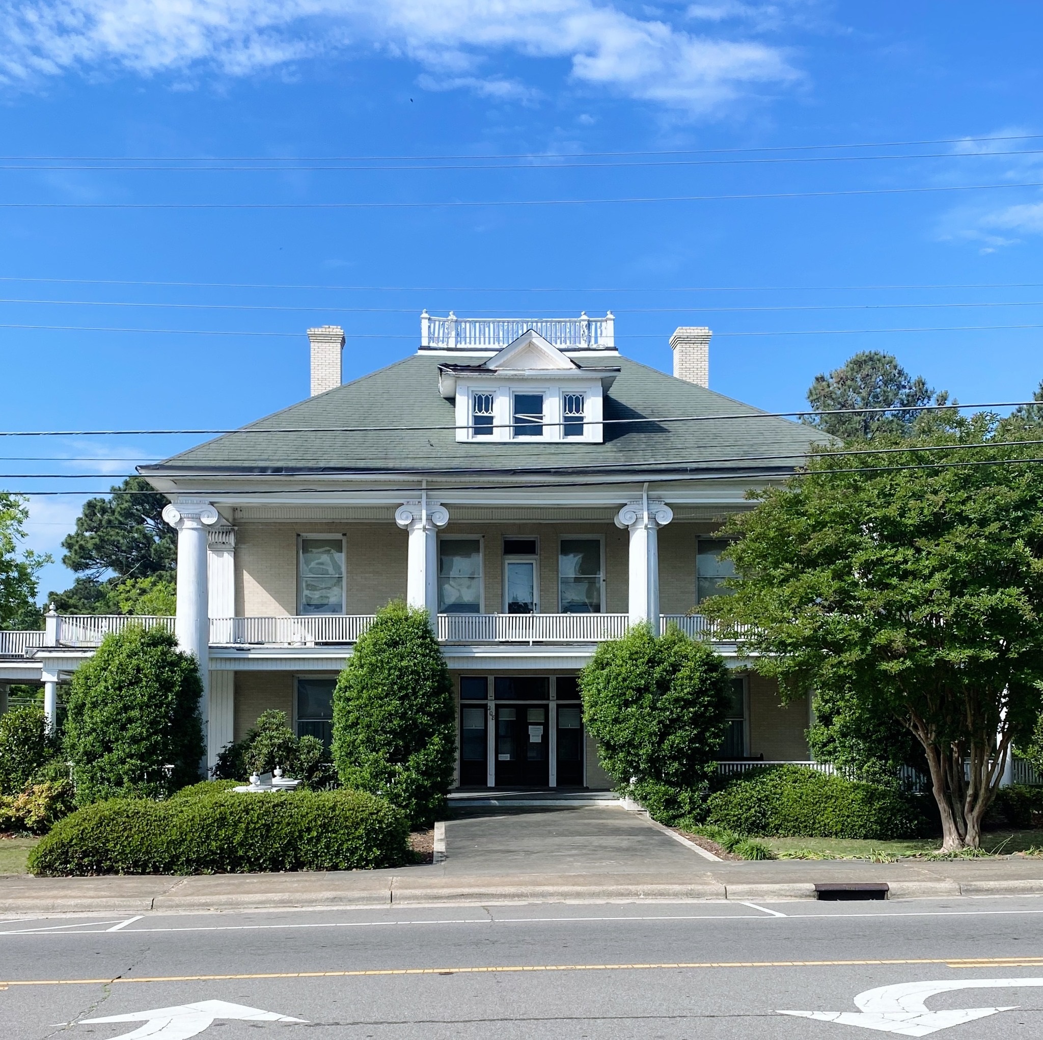 Carthage Town Hall